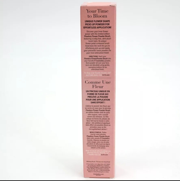 IT Cosmetics Brushes for Ulta Flawless Flower Powder Brush - Picture 4 of 11